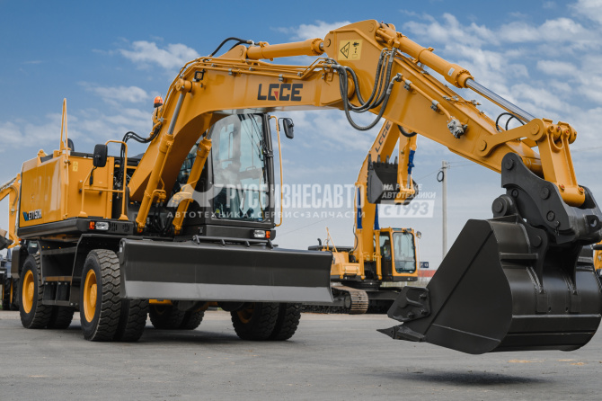Купить Экскаватор колесный LGCE E7150H (Квик-каплер гидр, Двухпоточная гидролиния (X3)) в компании Русбизнесавто - изображение 3