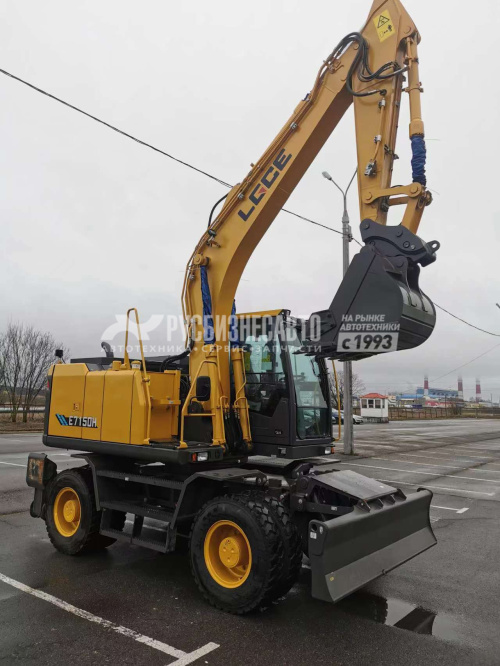 Купить Экскаватор колесный LGCE E7150H (Квик-каплер гидр, Двухпоточная гидролиния (X3)) в компании Русбизнесавто - изображение 1