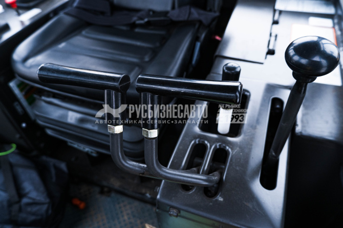 Купить Бульдозер гусеничный ZOOMLION ZD160-3 (кондиционер, гусеница 510мм, трёхзубый рыхлитель) в компании Русбизнесавто - изображение 10